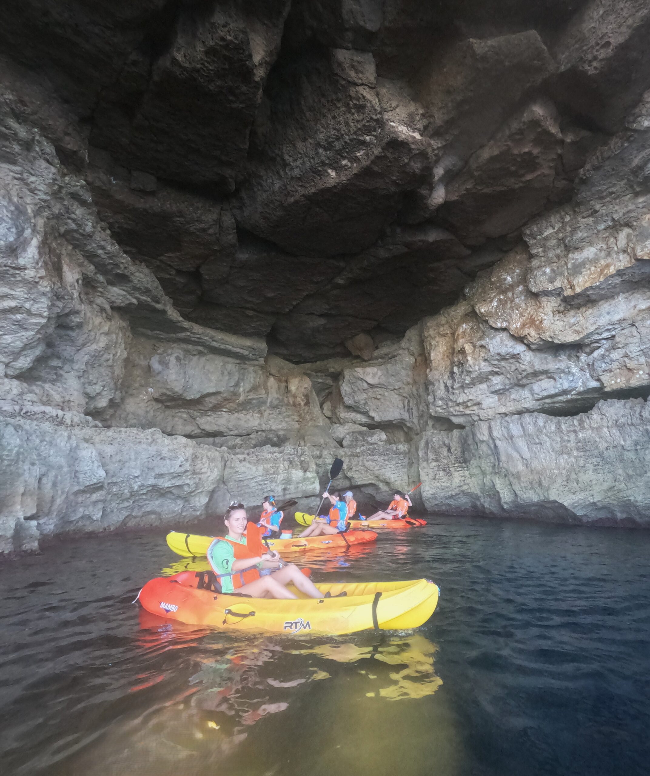 Excursión en Kayak a cuevas